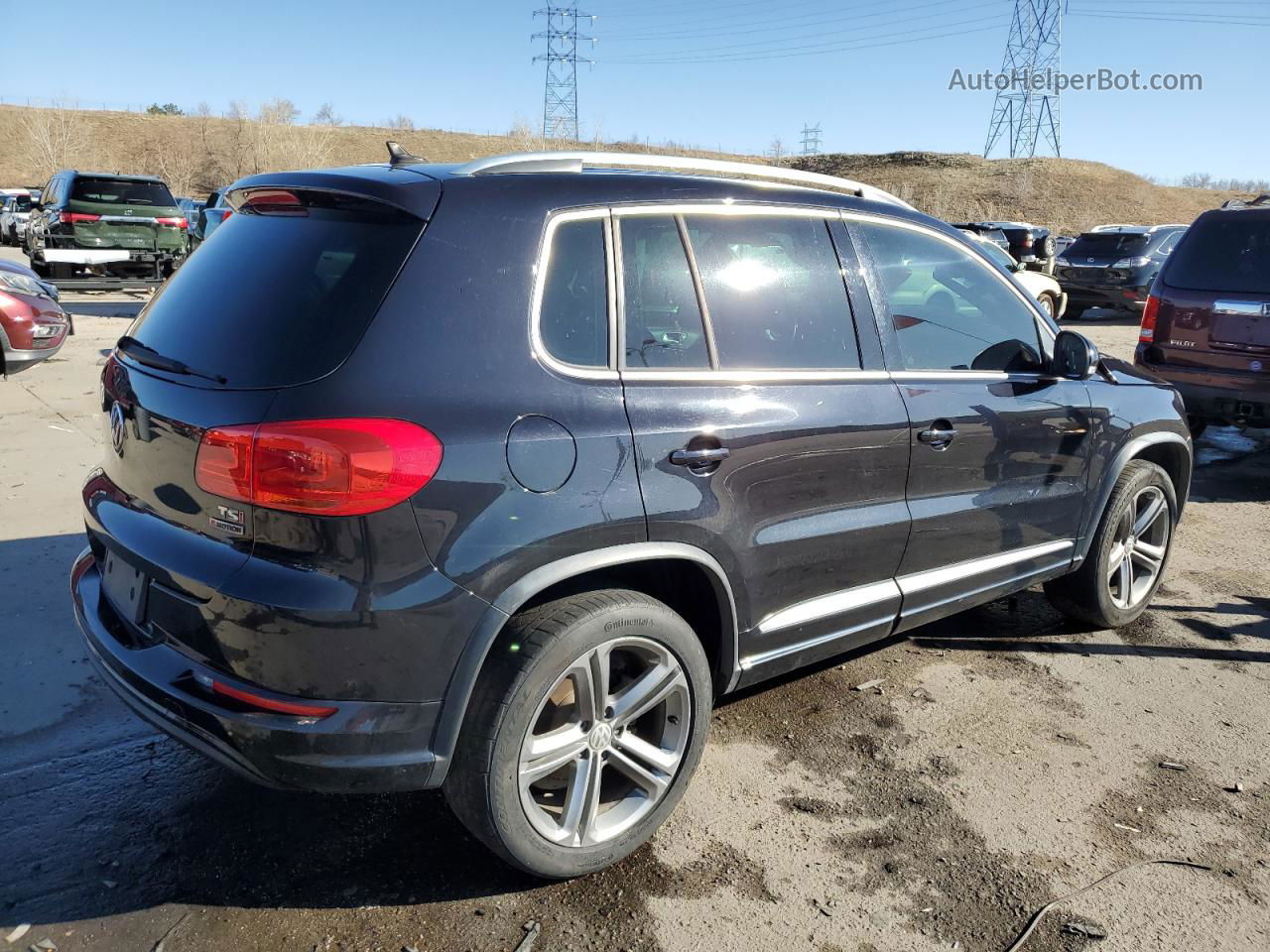 2017 Volkswagen Tiguan Sport Black vin: WVGUV7AXXHK011428