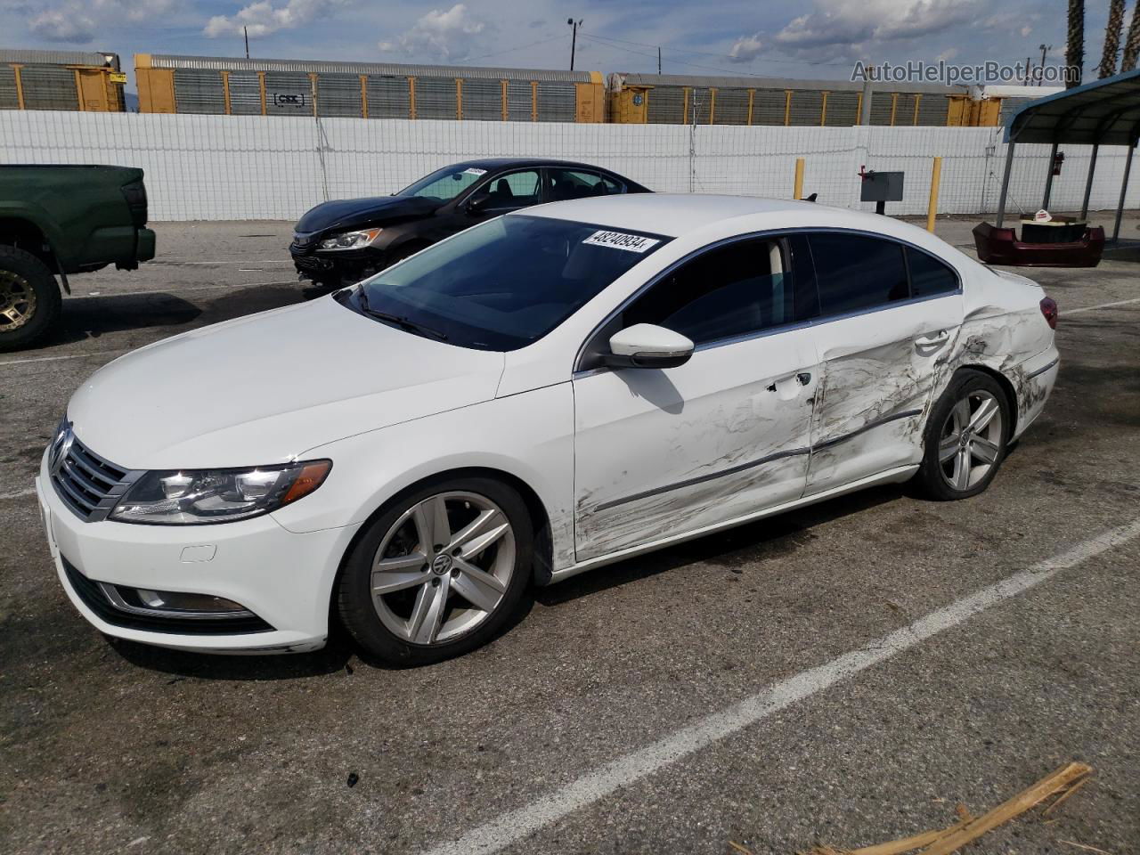 2016 Volkswagen Cc Base White vin: WVWBN7AN7GE514468