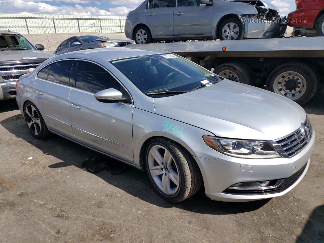 2016 Volkswagen Cc Base Серебряный vin: WVWBP7AN4GE502952