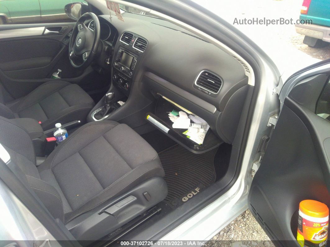 2014 Volkswagen Golf   Серебряный vin: WVWDB7AJ0EW004839