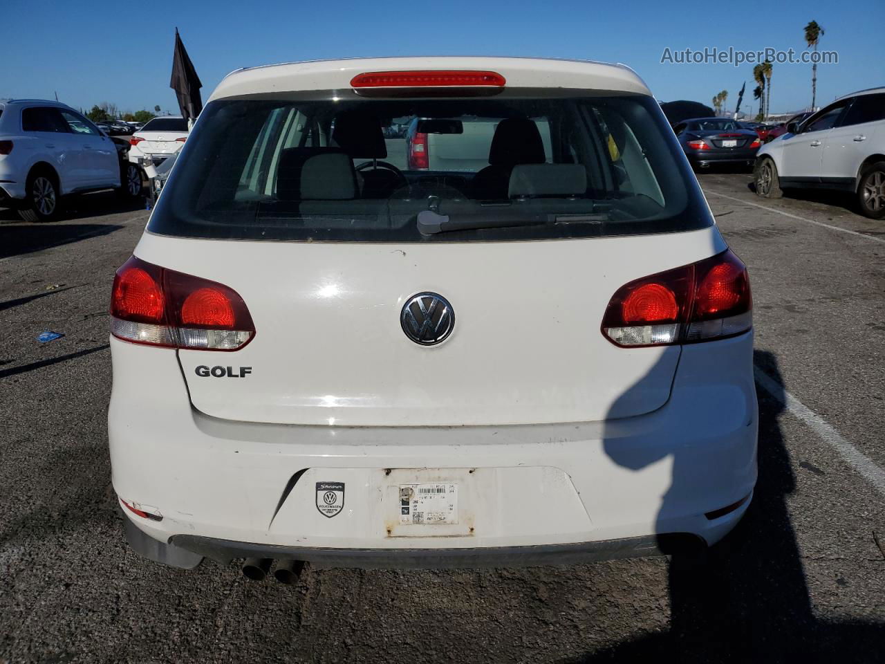 2014 Volkswagen Golf  White vin: WVWDB7AJ7EW011853