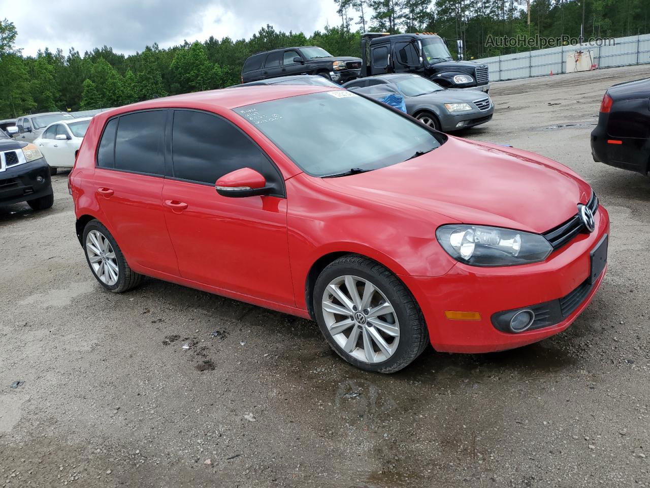 2014 Volkswagen Golf  Red vin: WVWDM7AJ1EW004472