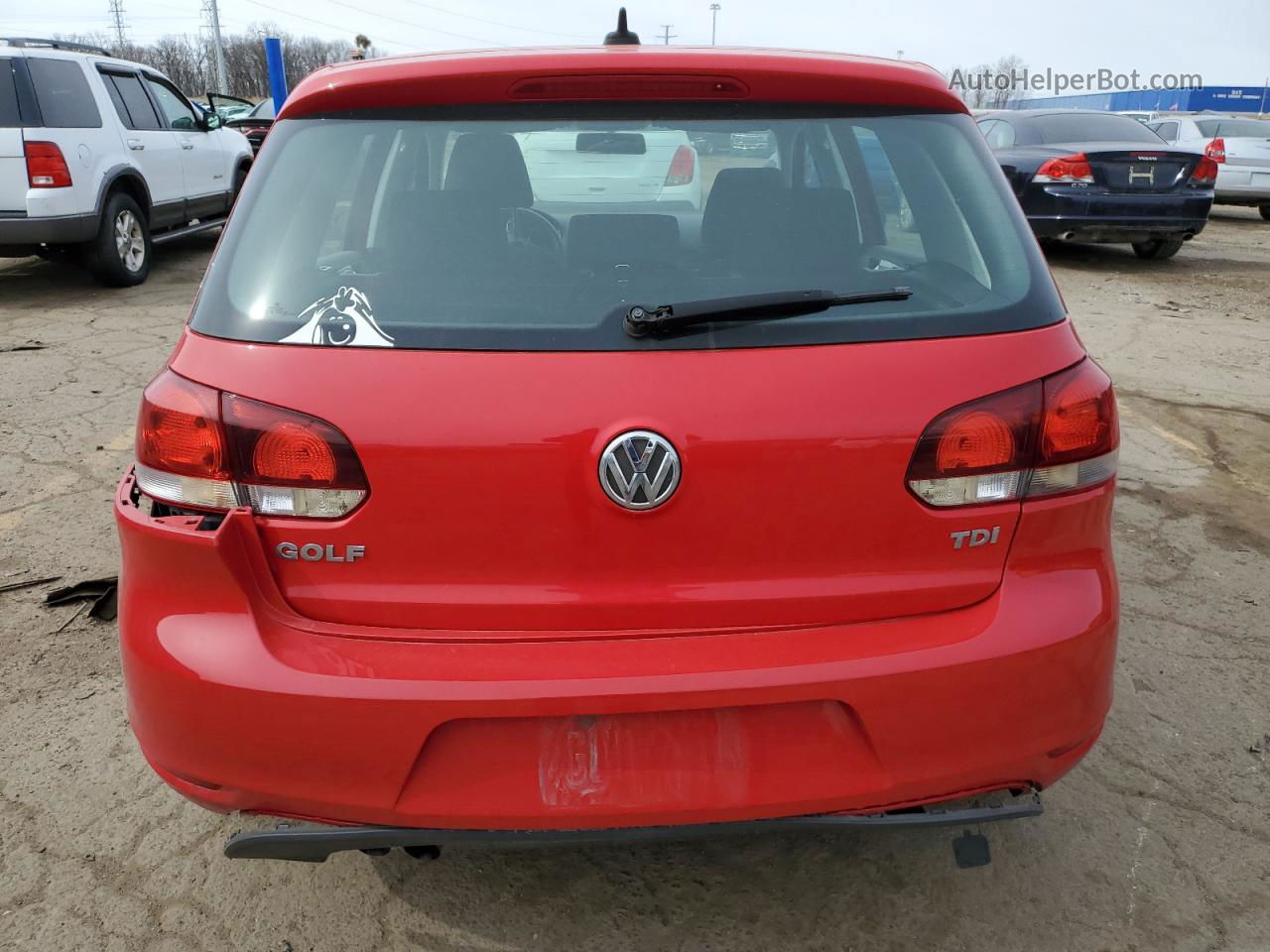 2014 Volkswagen Golf  Red vin: WVWDM7AJ4EW001503