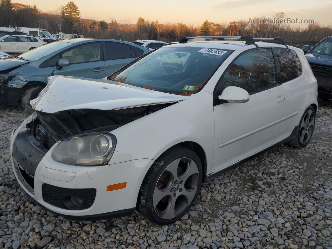 2009 Volkswagen Gti  White vin: WVWEV71K89W034357