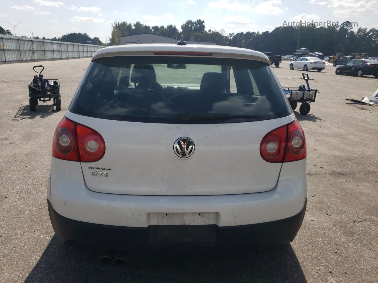 2009 Volkswagen Gti  White vin: WVWFV71K19W127595