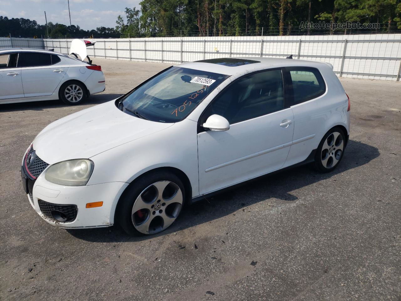 2009 Volkswagen Gti  White vin: WVWFV71K19W127595