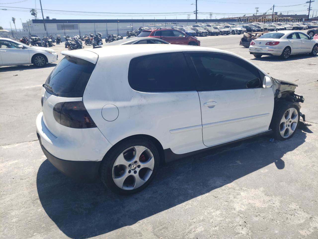 2008 Volkswagen Gti  White vin: WVWFV71K38W022930