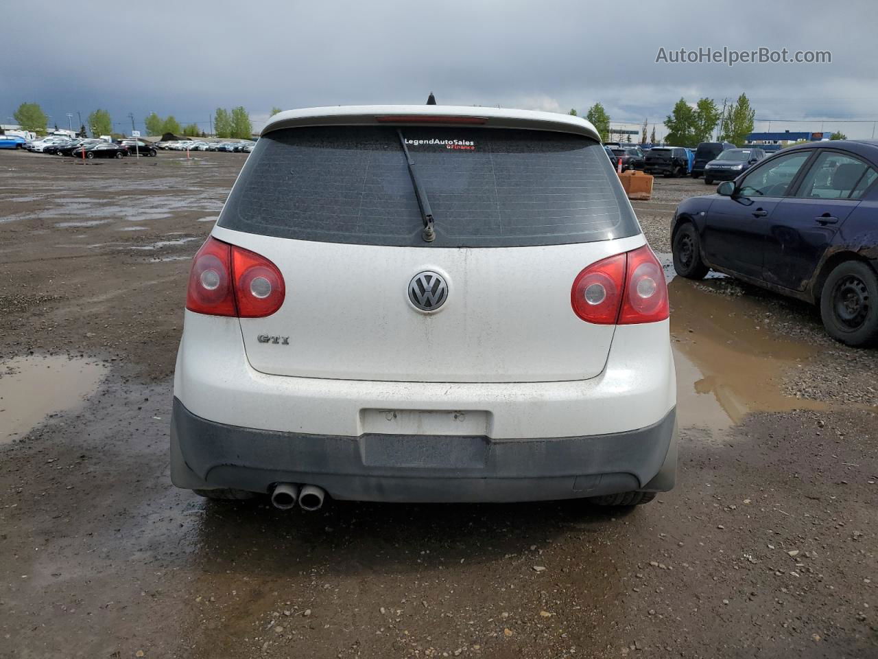 2009 Volkswagen Gti  White vin: WVWFV71K39W100396