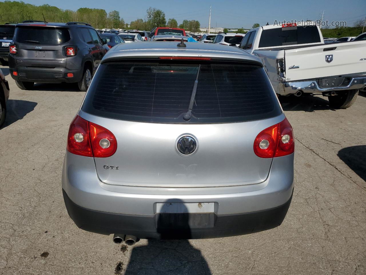 2008 Volkswagen Gti  Silver vin: WVWFV71K88W031929