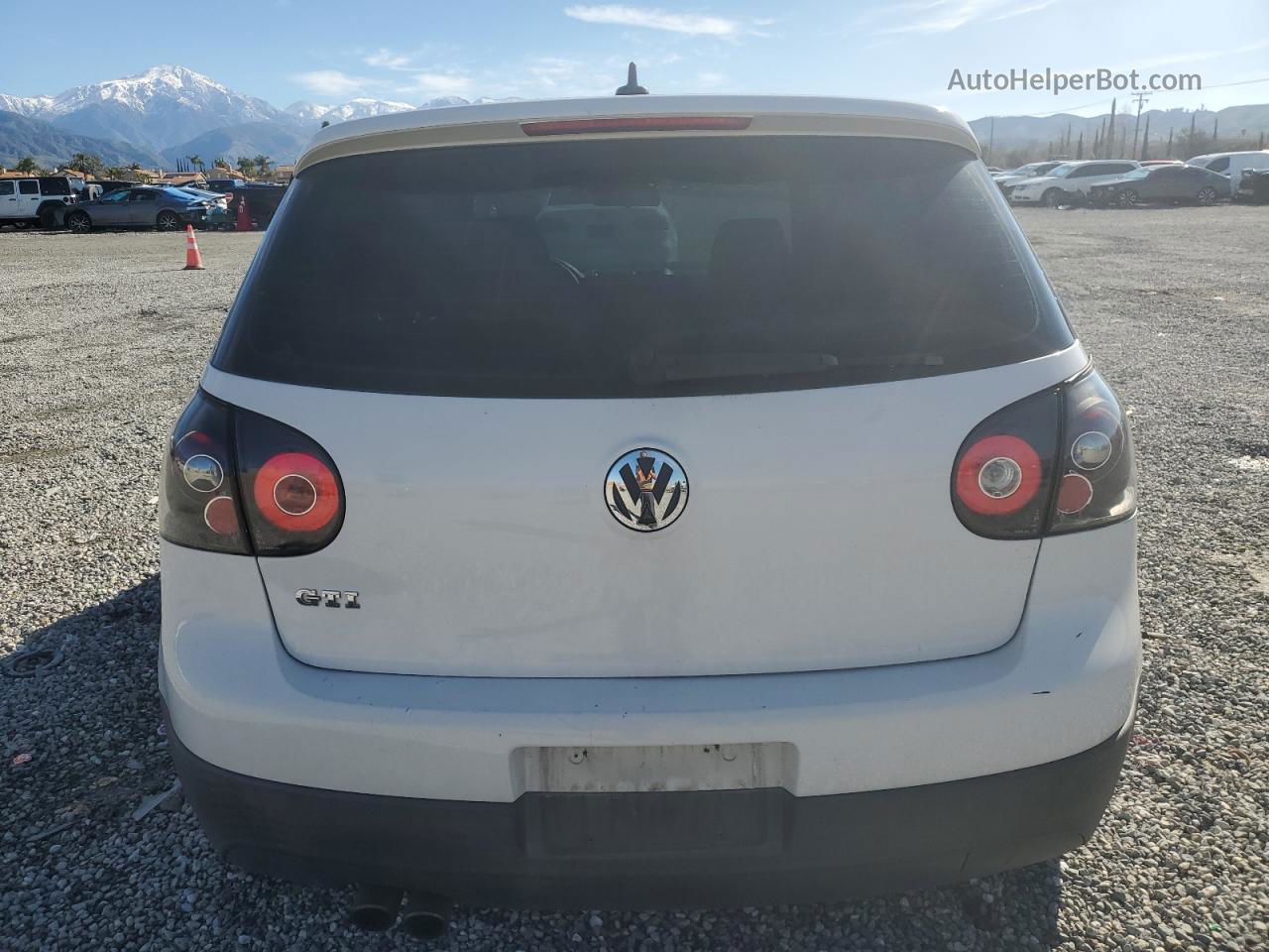 2008 Volkswagen Gti  Белый vin: WVWHV71K38W236731