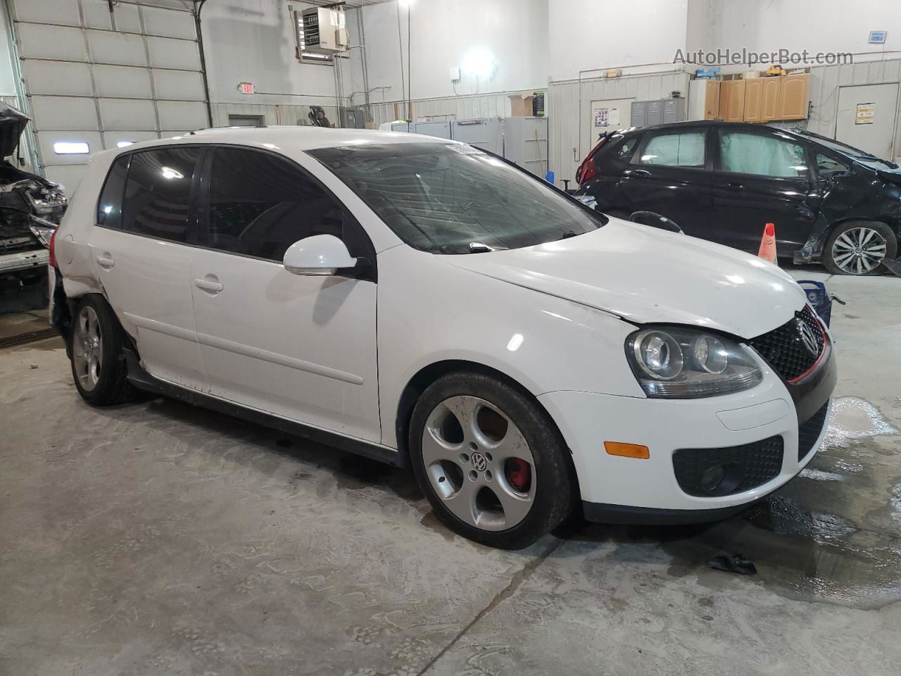 2008 Volkswagen Gti  White vin: WVWHV71K88W283866