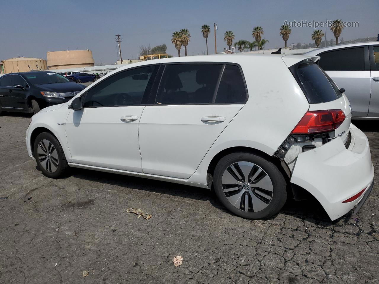 2016 Volkswagen E-golf Se White vin: WVWKP7AU0GW911192