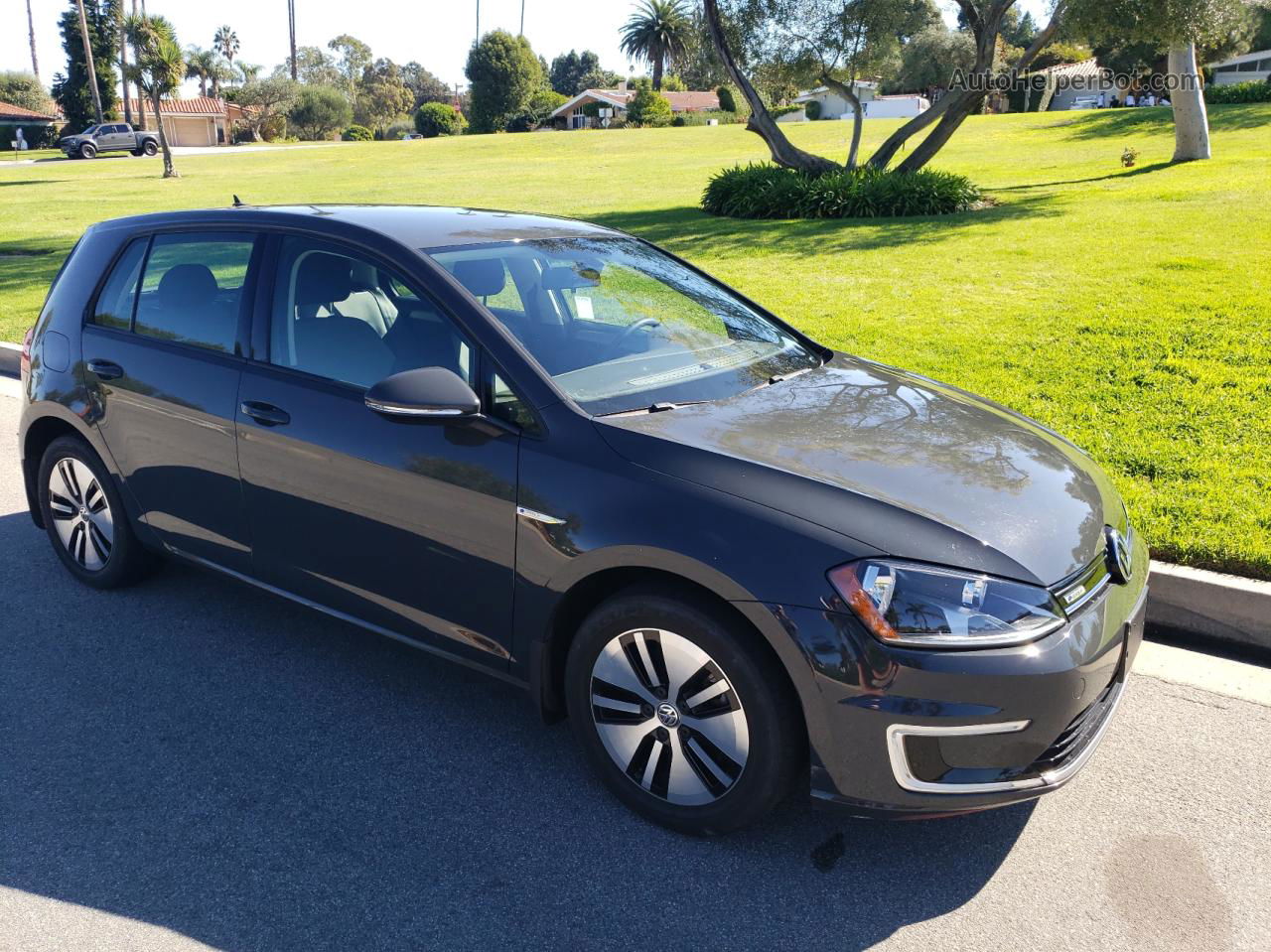 2016 Volkswagen E-golf Se Серый vin: WVWKP7AU4GW916735