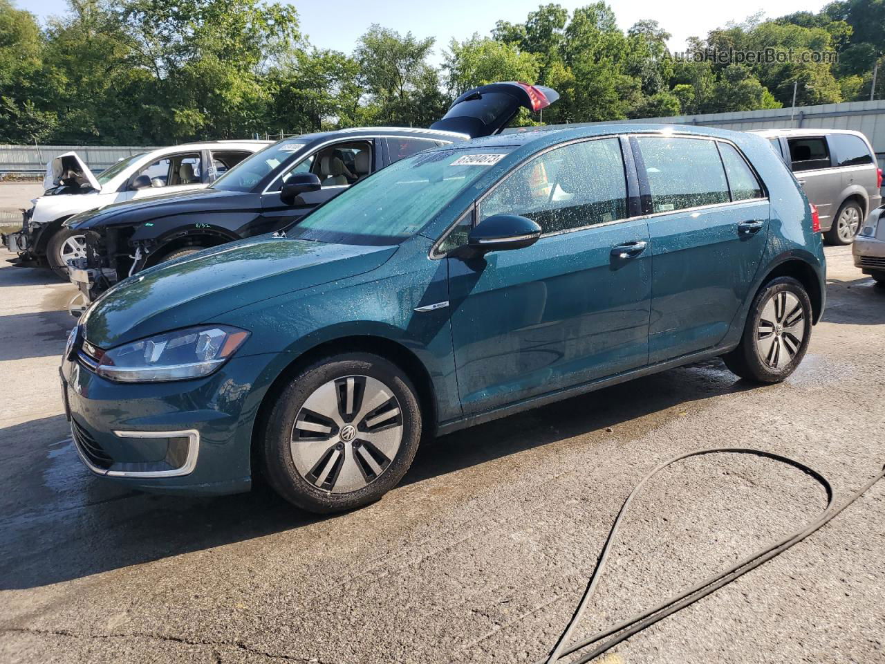 2017 Volkswagen E-golf Se Зеленый vin: WVWKR7AU3HW953822