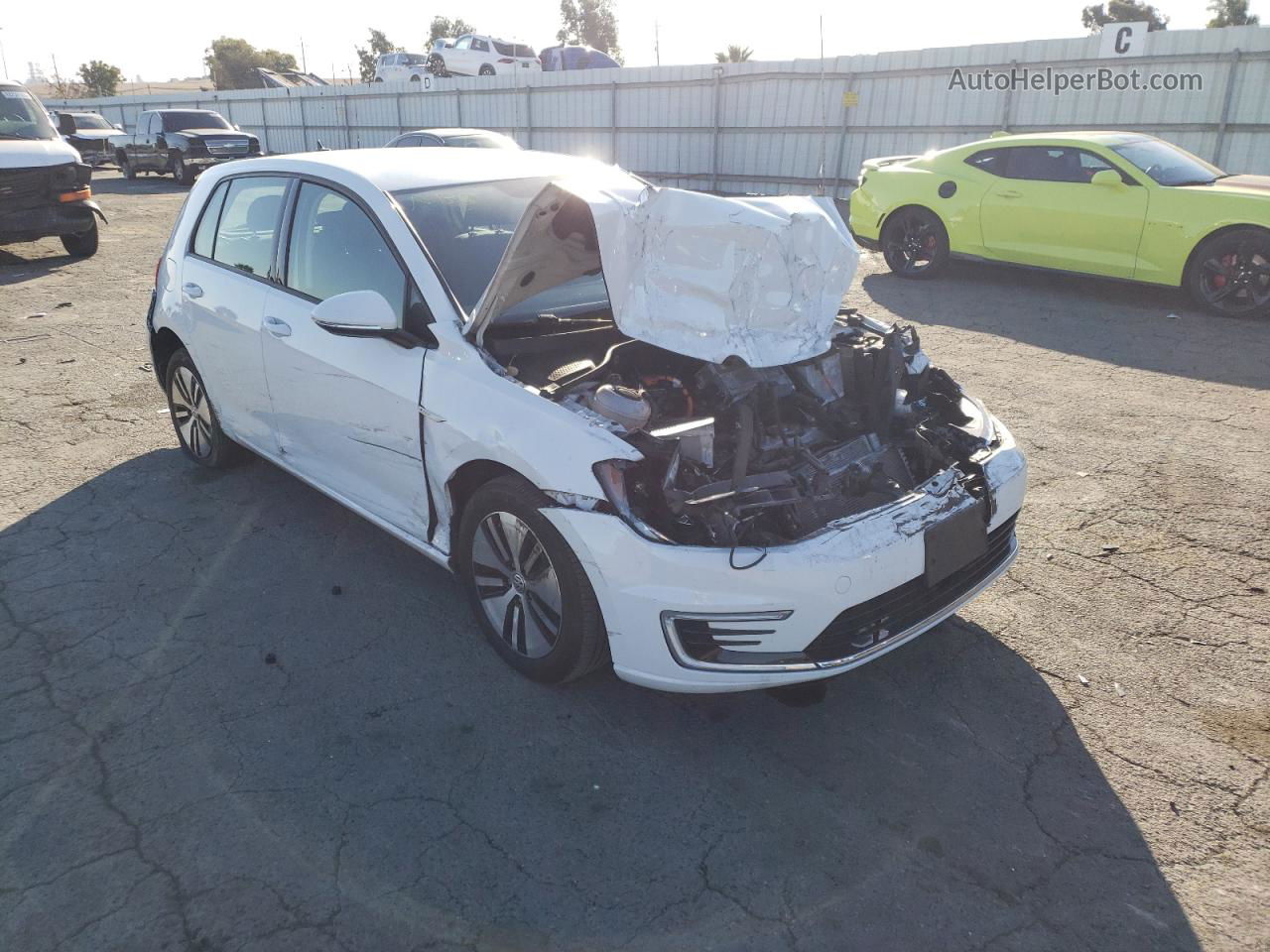 2019 Volkswagen E-golf Se White vin: WVWKR7AU6KW907831