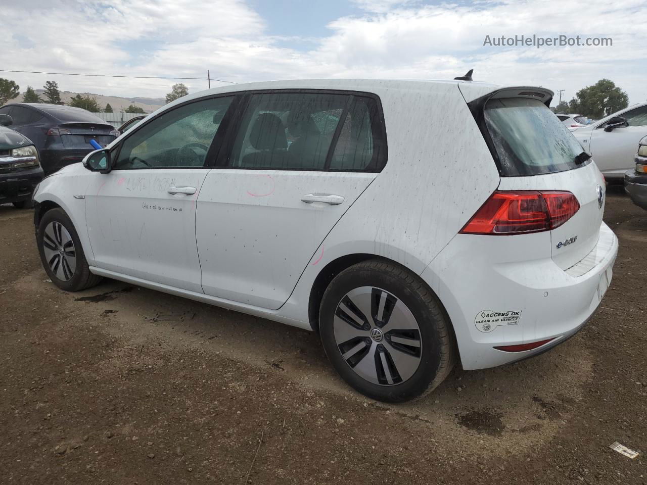 2015 Volkswagen E-golf Sel Premium Белый vin: WVWPP7AU1FW903929