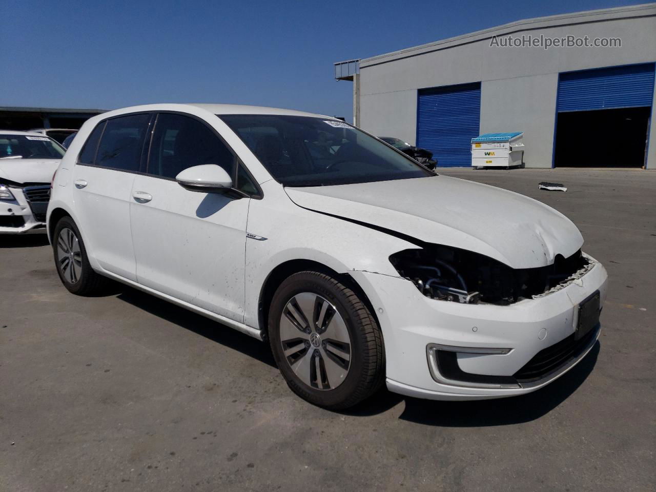 2016 Volkswagen E-golf Sel Premium Белый vin: WVWPP7AU9GW912461