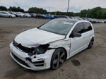 2016 Volkswagen Golf R  Белый vin: WVWUF7AU4GW274142