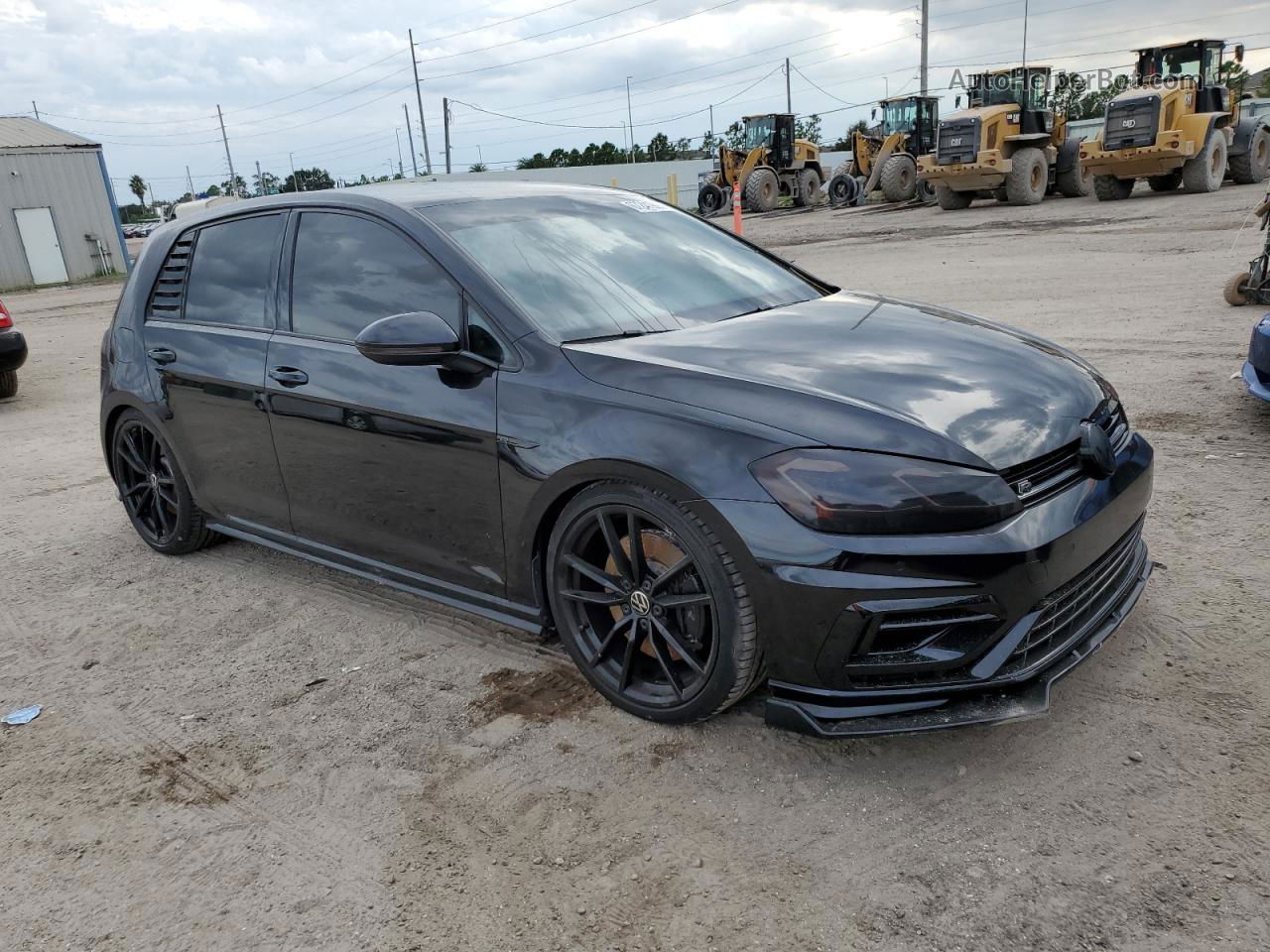 2019 Volkswagen Golf R  Черный vin: WVWWA7AU7KW143884