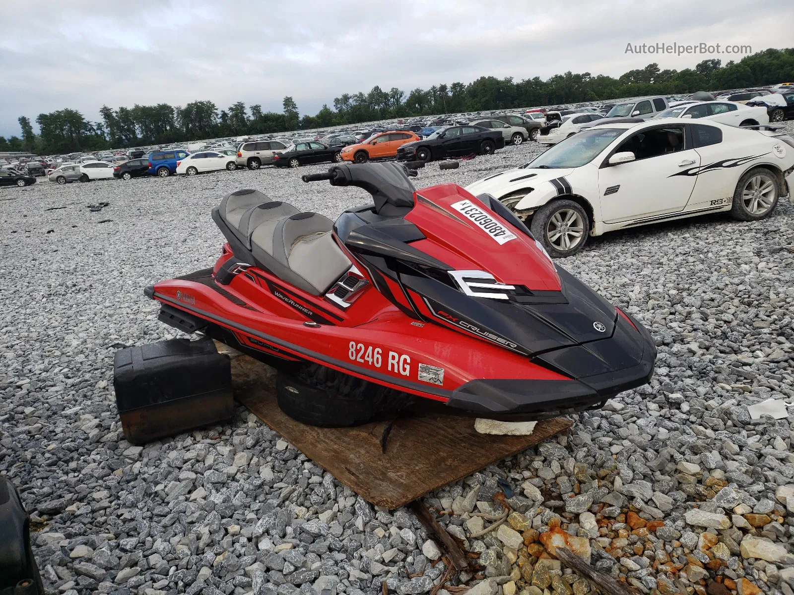 Price & History 2017 Yamaha Jet Ski vin YAMA1073I617 AutoHelperBot