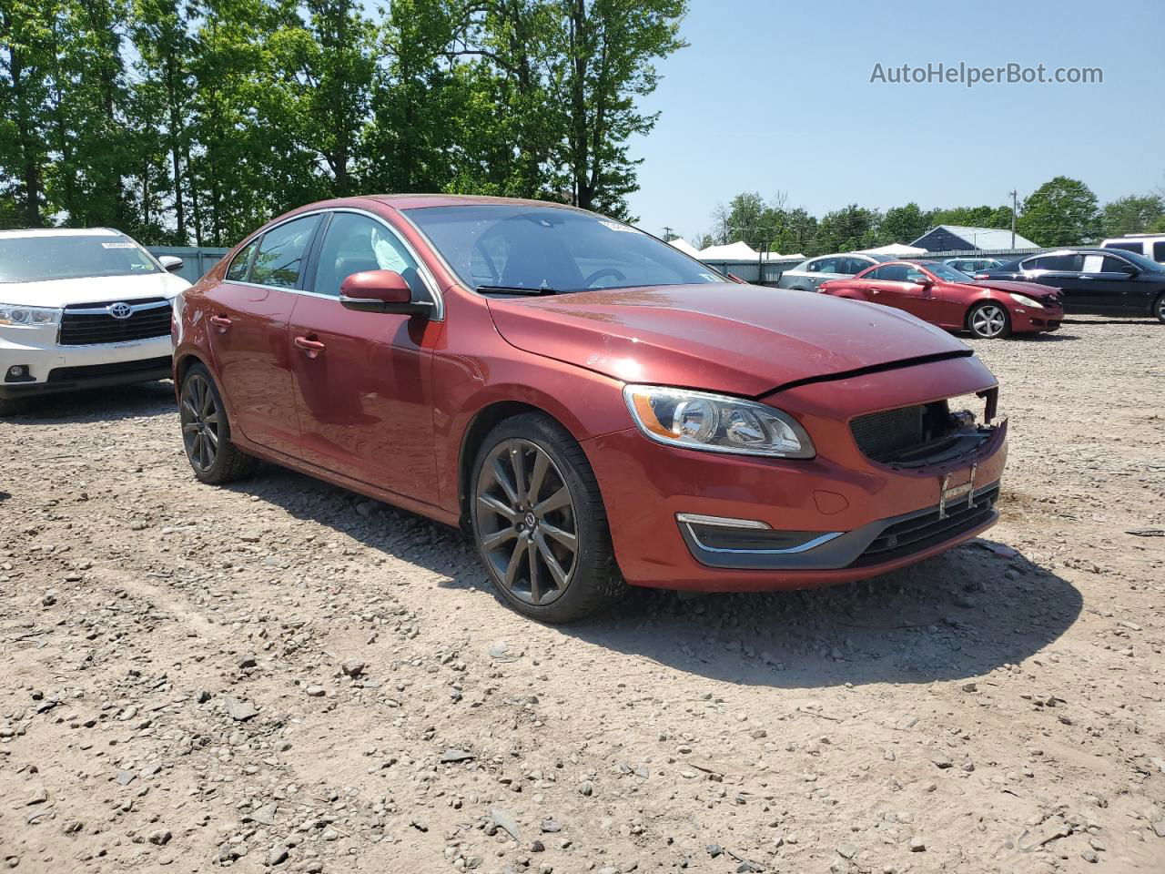 2015 Volvo S60 Premier Maroon vin: YV126MFK4F1340207