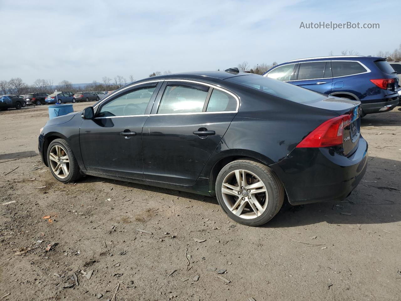 2015 Volvo S60 Premier Черный vin: YV126MFK9F1343863