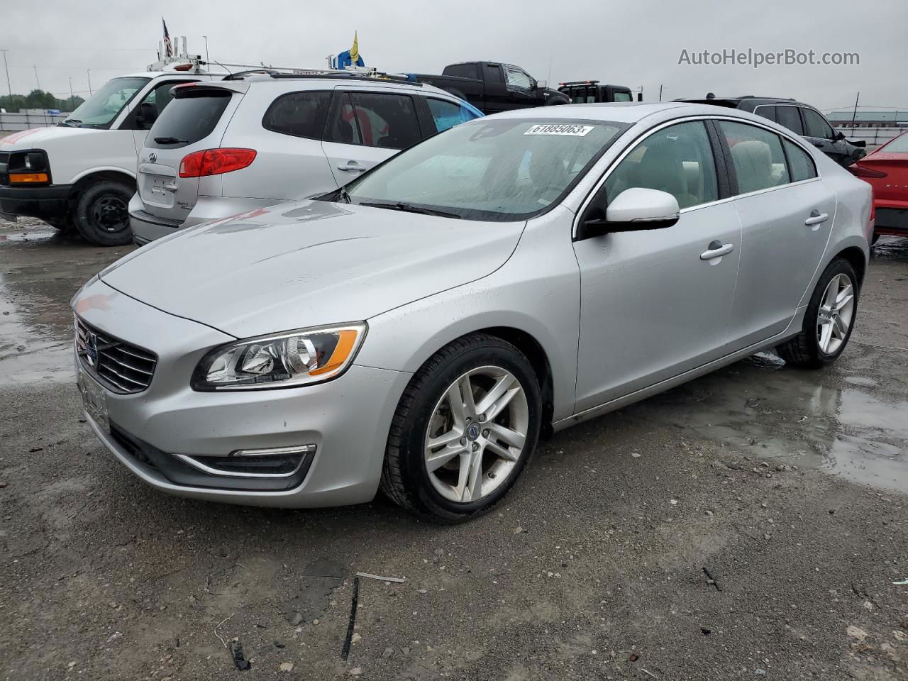 2015 Volvo S60 Premier Silver vin: YV126MFK9F1348416