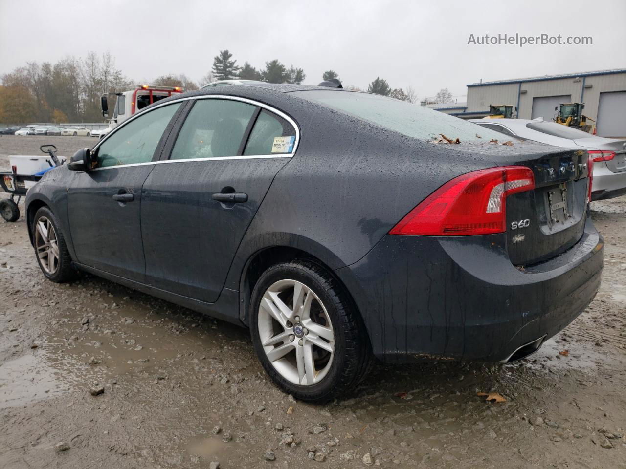 2015 Volvo S60 Platinum Gray vin: YV126MFM9F1363645