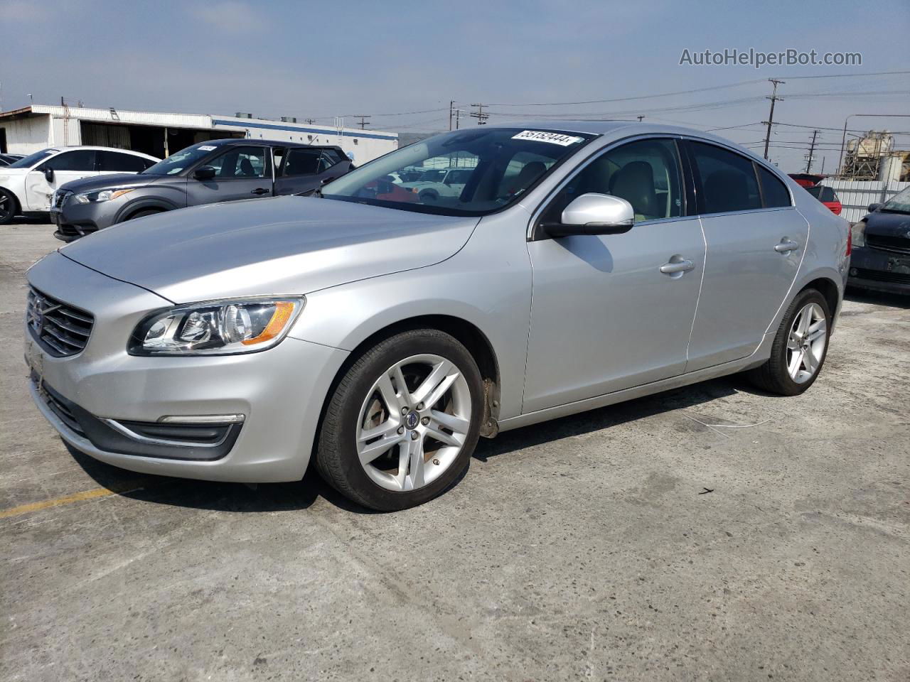 2015 Volvo S60 Premier Silver vin: YV140MFK6F2353318