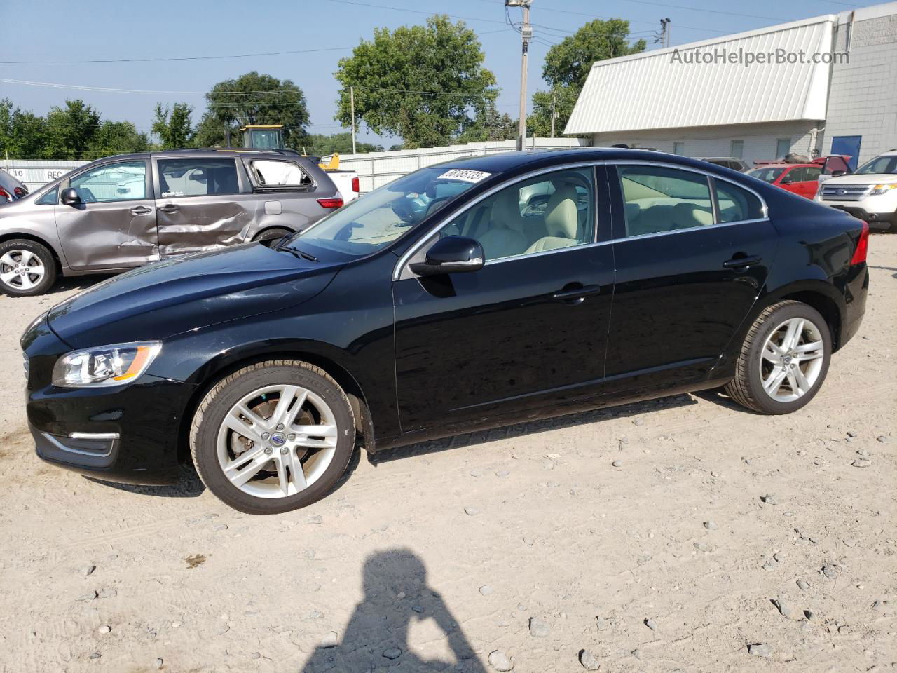 2015 Volvo S60 Premier Черный vin: YV140MFK7F1347744