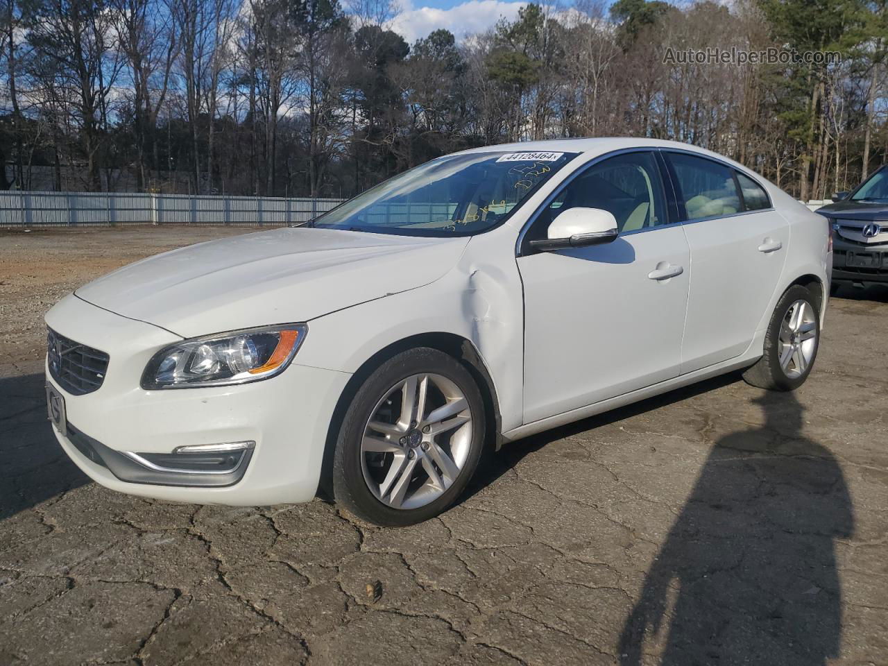 2015 Volvo S60 Premier White vin: YV140MFK9F2338196