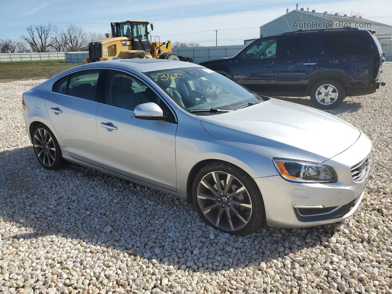 2015 Volvo S60 Platinum Gray vin: YV149MFD8F2298667