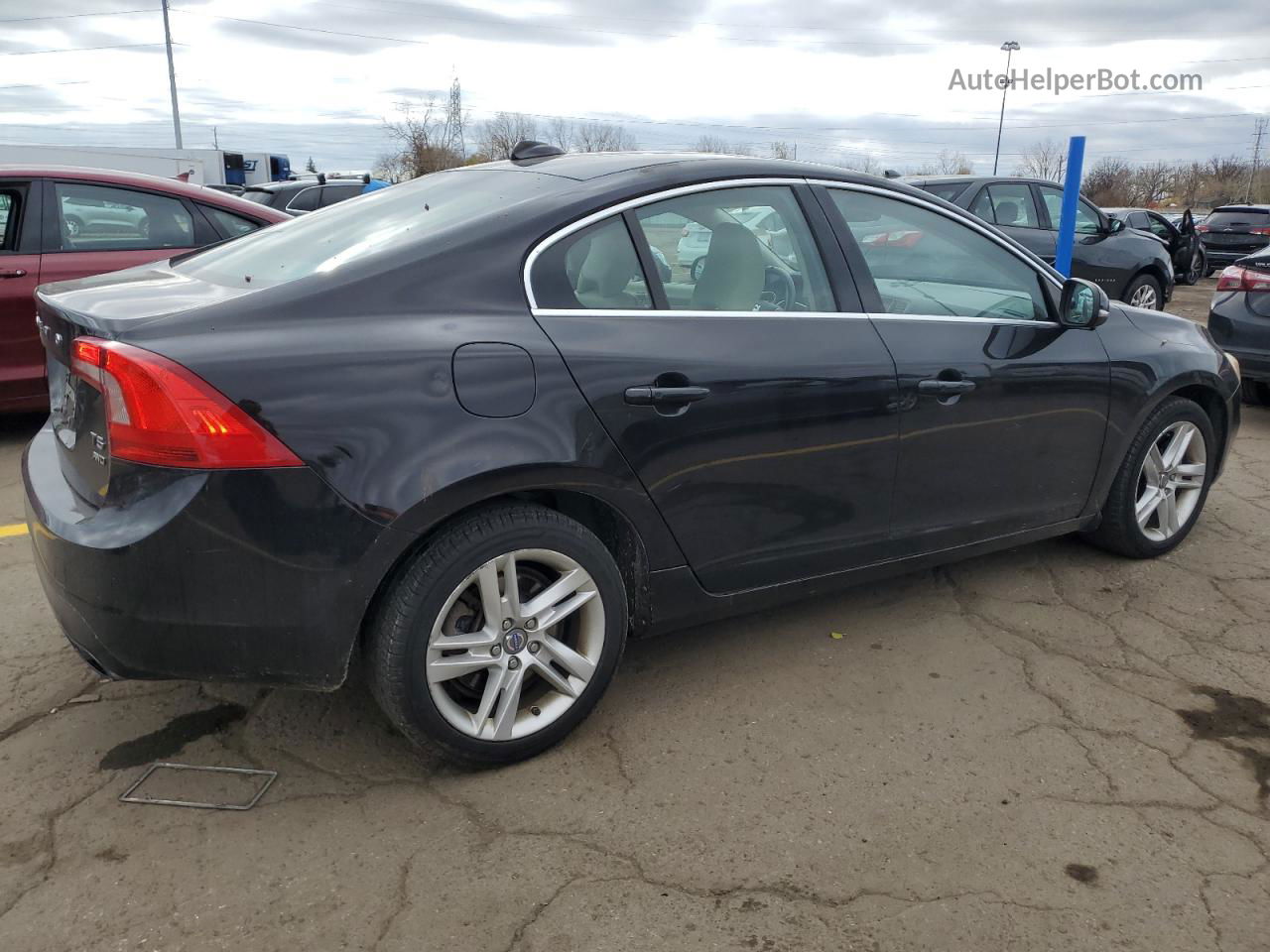 2015 Volvo S60 Premier Black vin: YV1612TB7F1305847