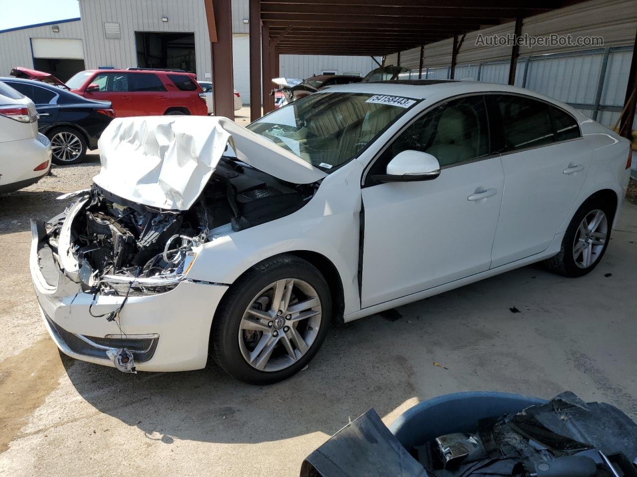 2015 Volvo S60 Premier White vin: YV1612TB9F1309687