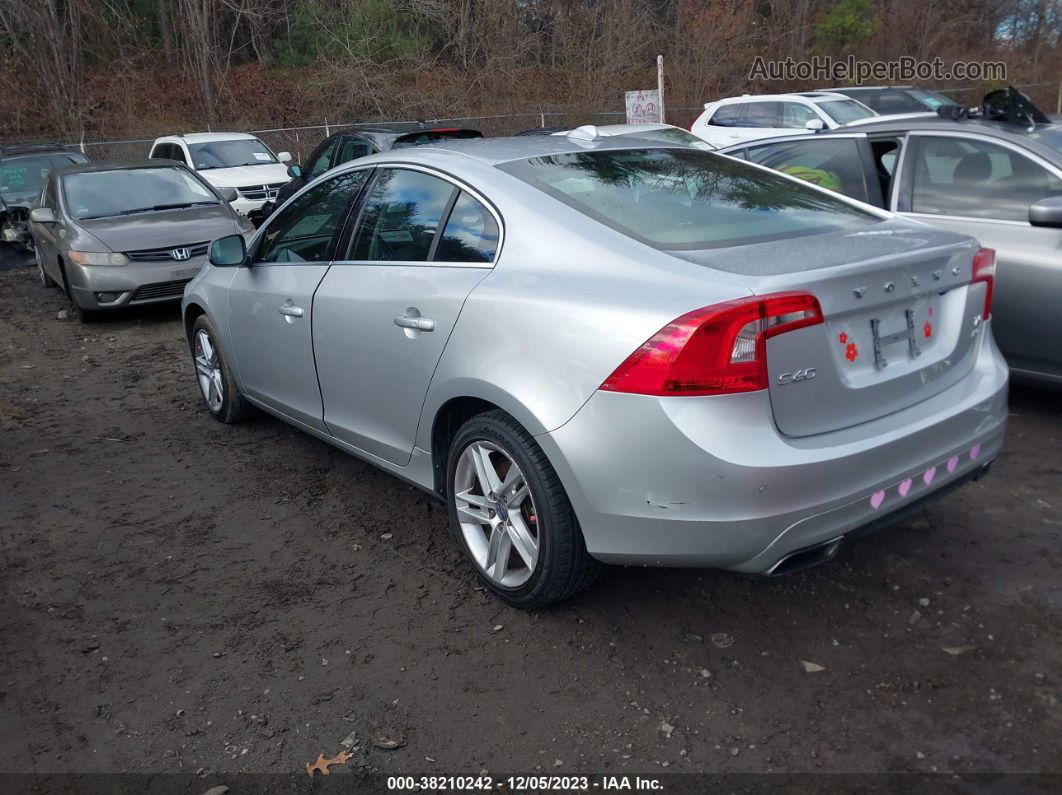 2015 Volvo S60 T5 Platinum Серый vin: YV1612TD5F1305184