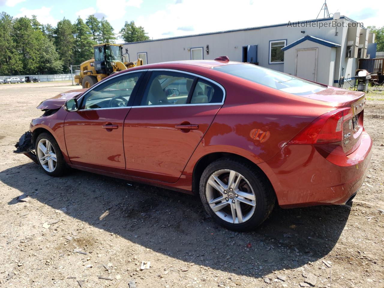 2015 Volvo S60 Premier Red vin: YV1612TK3F1338537