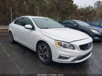 2015 Volvo S60 T6 R-design Platinum White vin: YV1902TH2F1318865