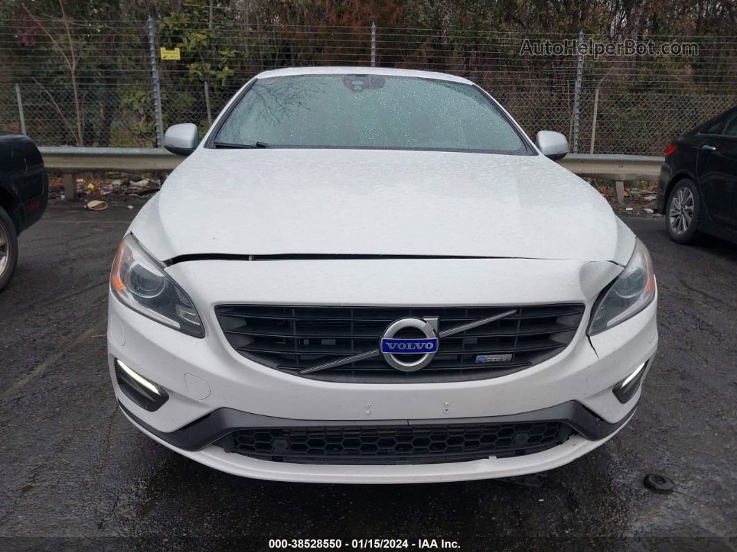 2015 Volvo S60 T6 R-design Platinum White vin: YV1902TH2F1318865