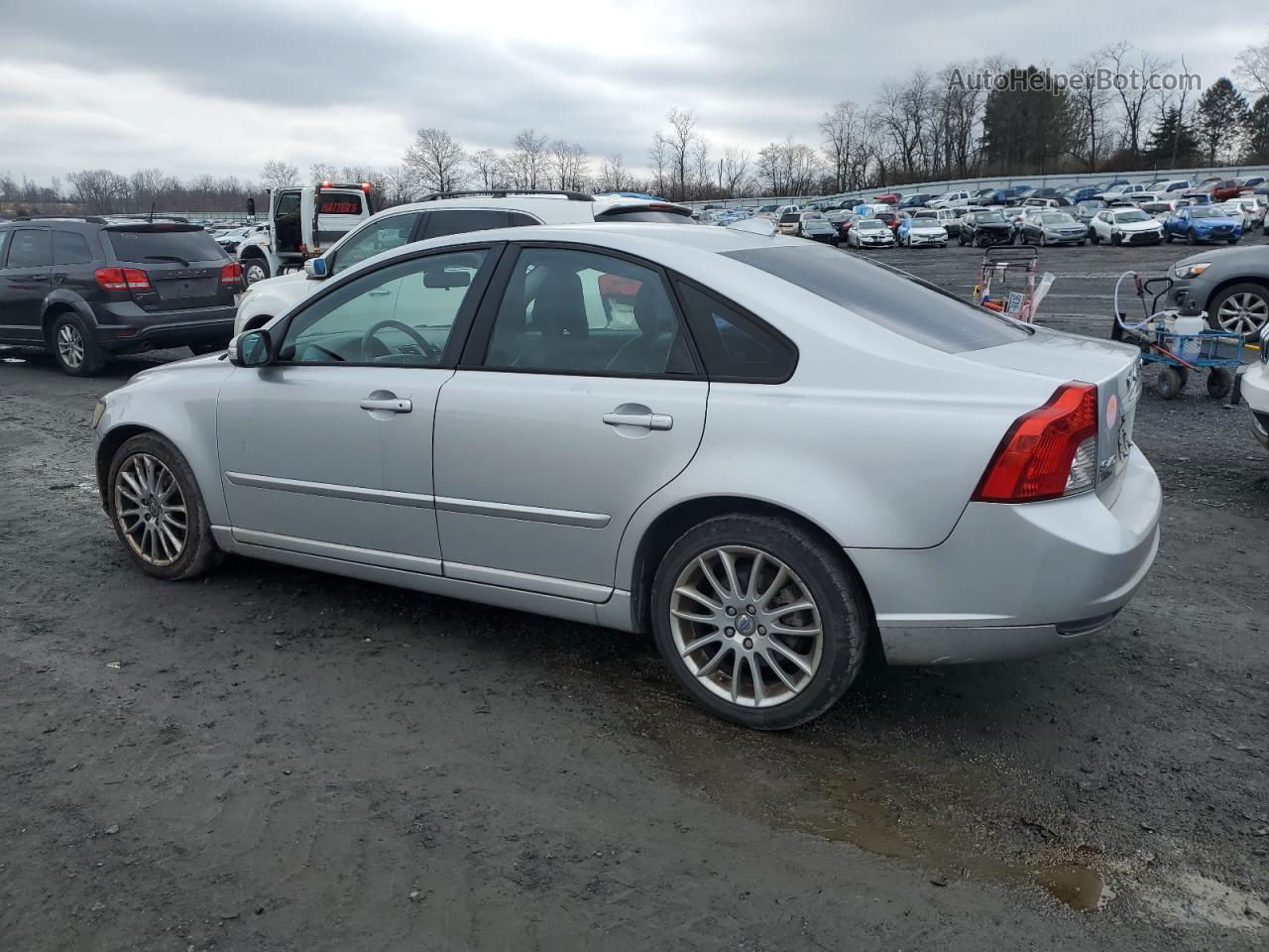 2009 Volvo S40 2.4i Silver vin: YV1MS382392461448