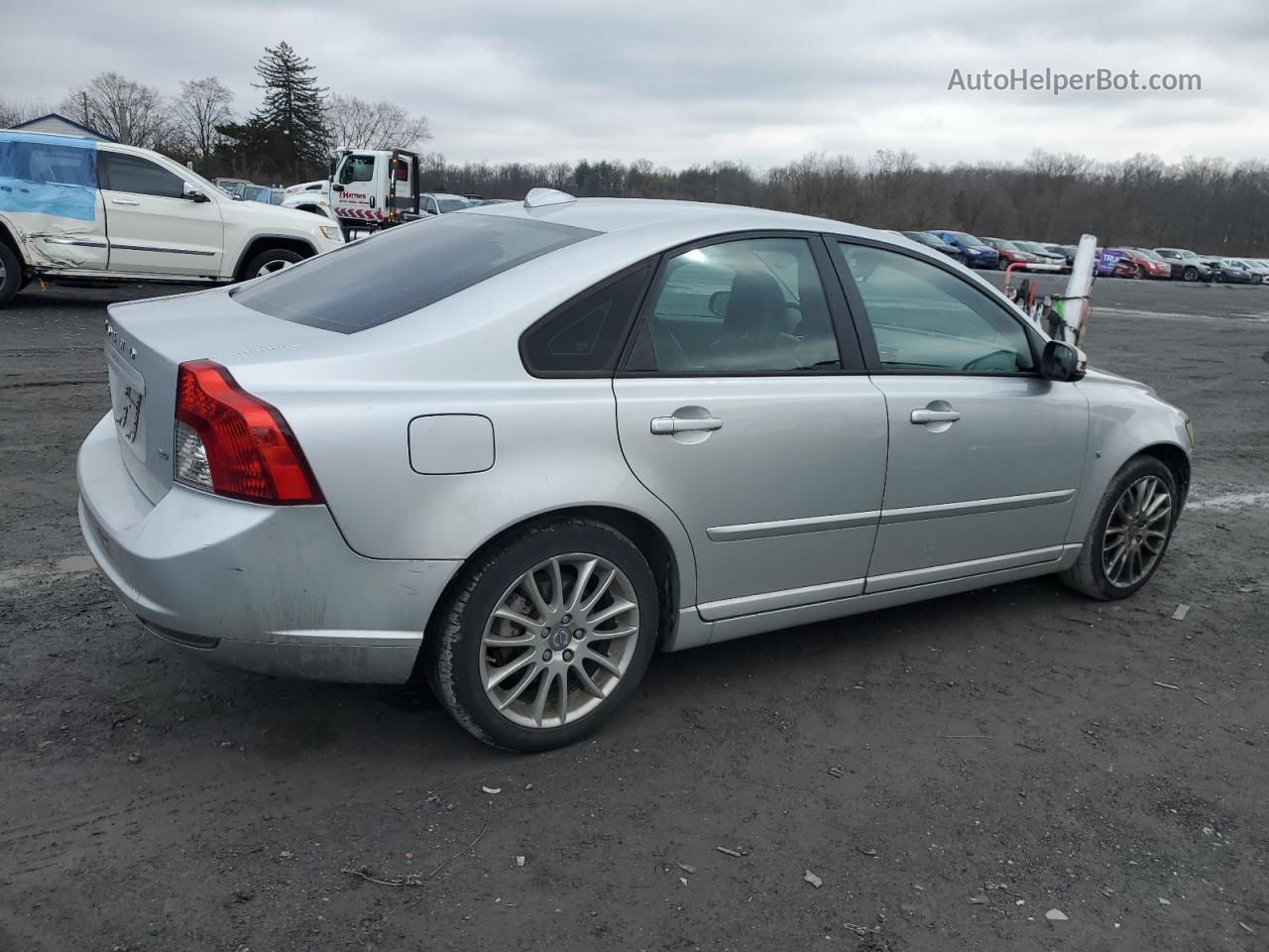 2009 Volvo S40 2.4i Silver vin: YV1MS382392461448