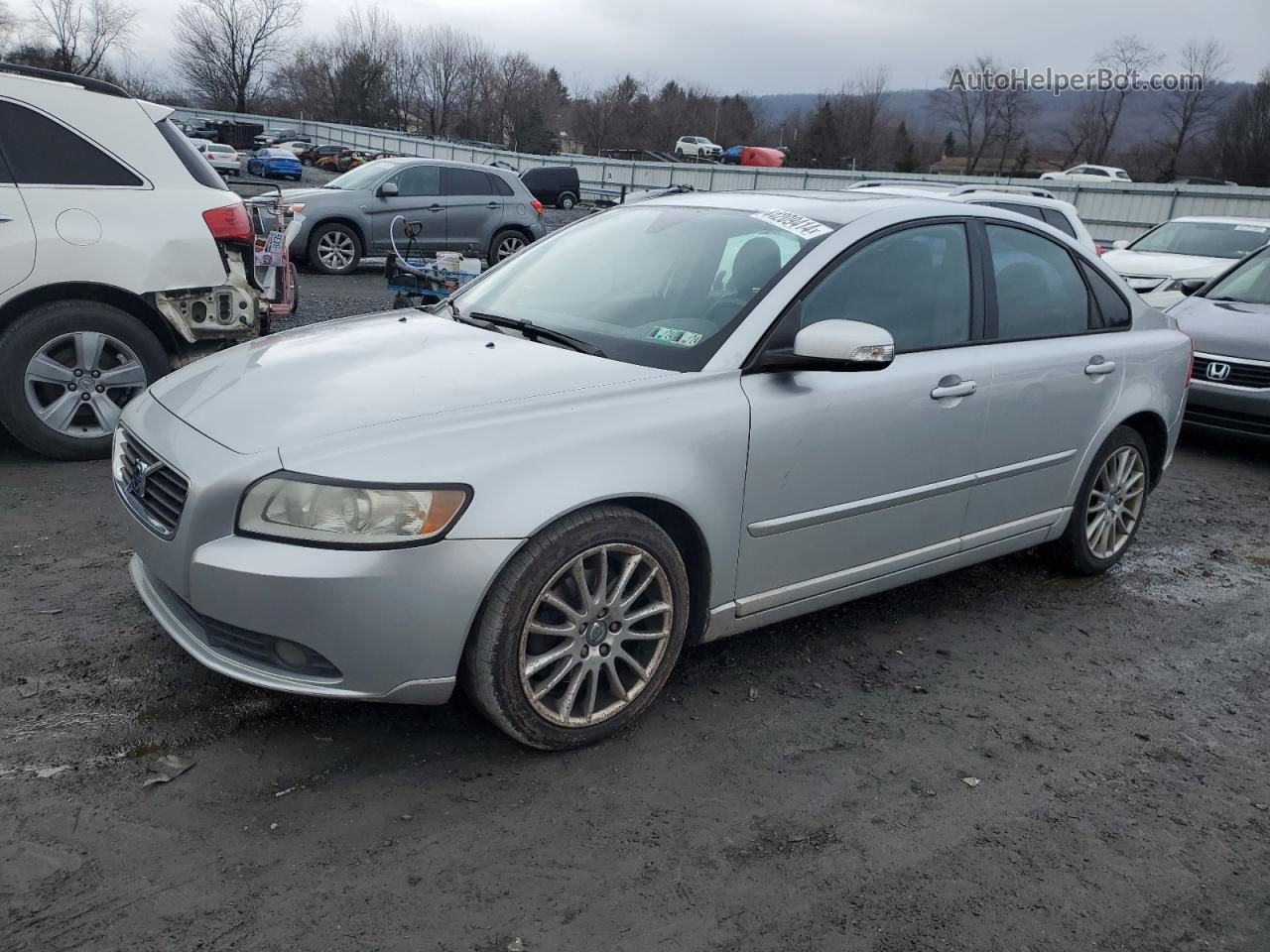 2009 Volvo S40 2.4i Silver vin: YV1MS382392461448