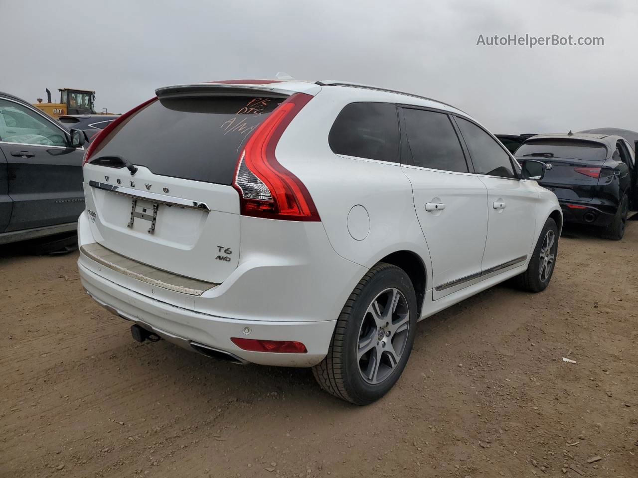 ６万取引突破★UPS速達便利用┃MIUMIU_5MH379_2FPP Price & History 2015 Volvo Xc60 T6 Platinum 3.0l 6 vin