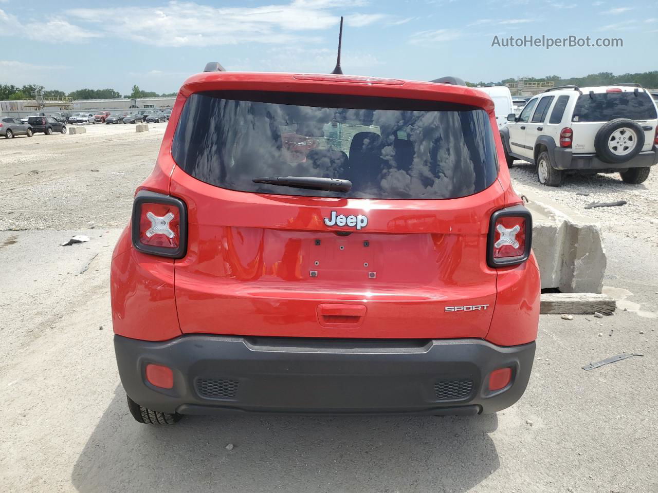 2018 Jeep Renegade Sport Красный vin: ZACCJAAB7JPG69099