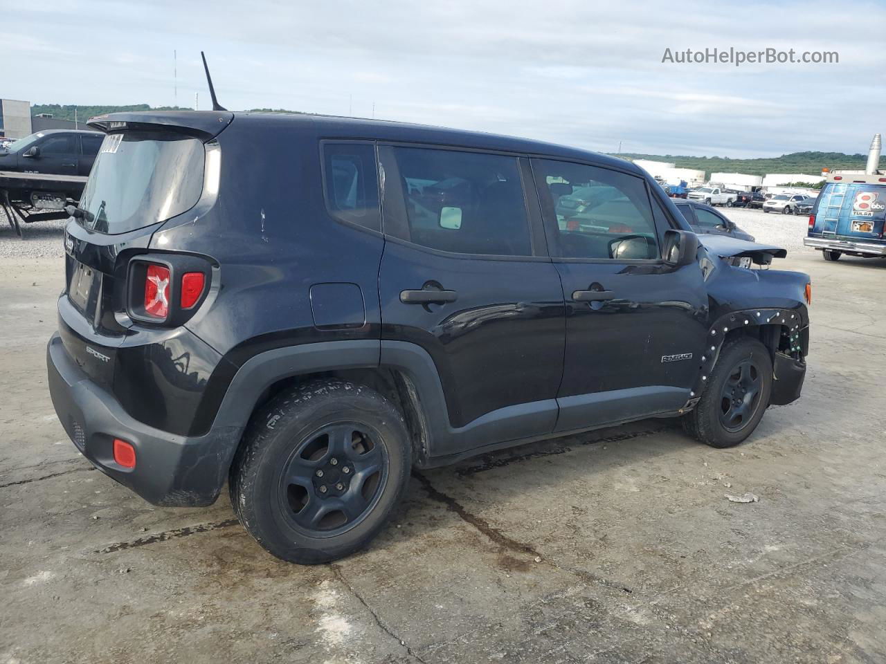 2015 Jeep Renegade Sport White vin: ZACCJAAT7FPB48335