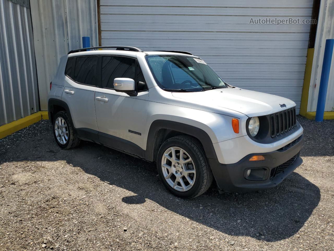 2017 Jeep Renegade Latitude Silver vin: ZACCJABB0HPG51097