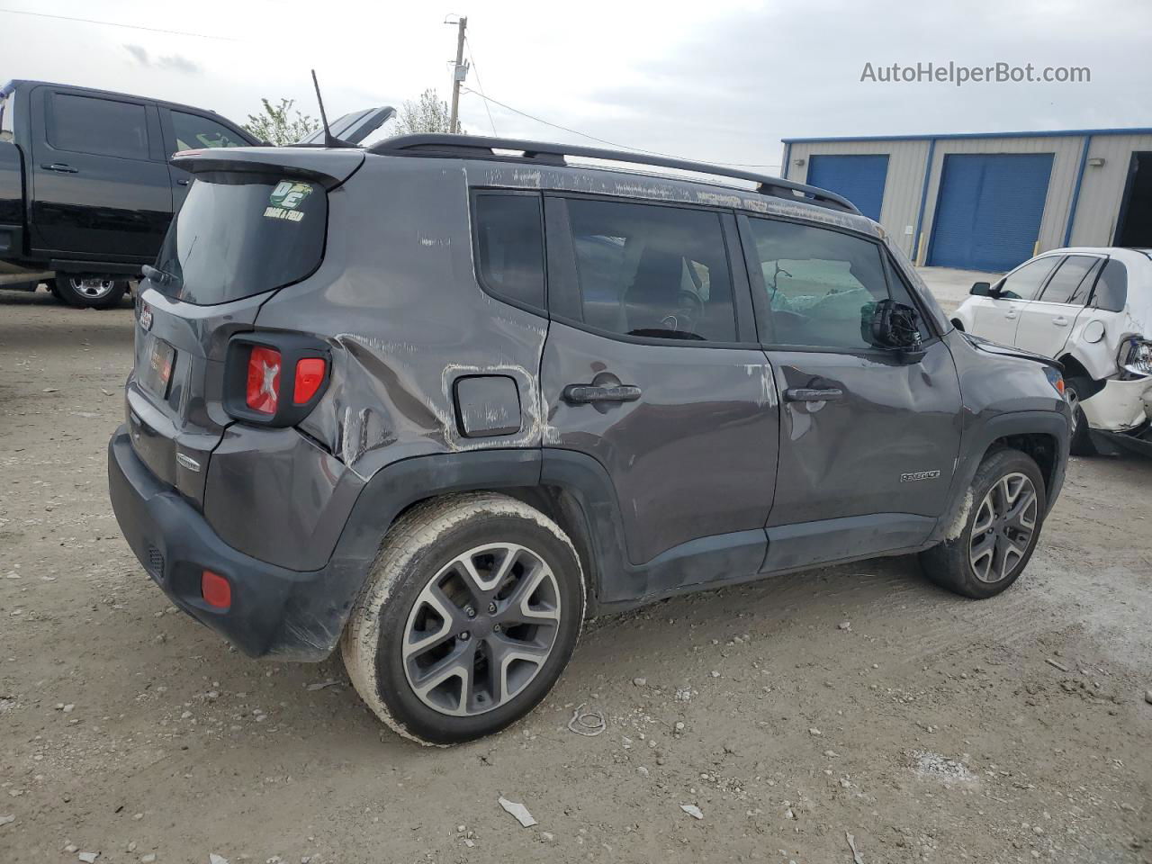 2018 Jeep Renegade Latitude Charcoal vin: ZACCJABB0JPG91492