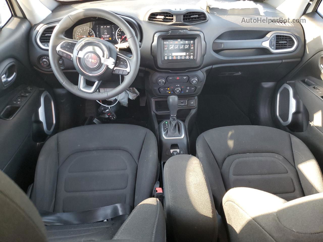 2018 Jeep Renegade Latitude White vin: ZACCJABB0JPH69723