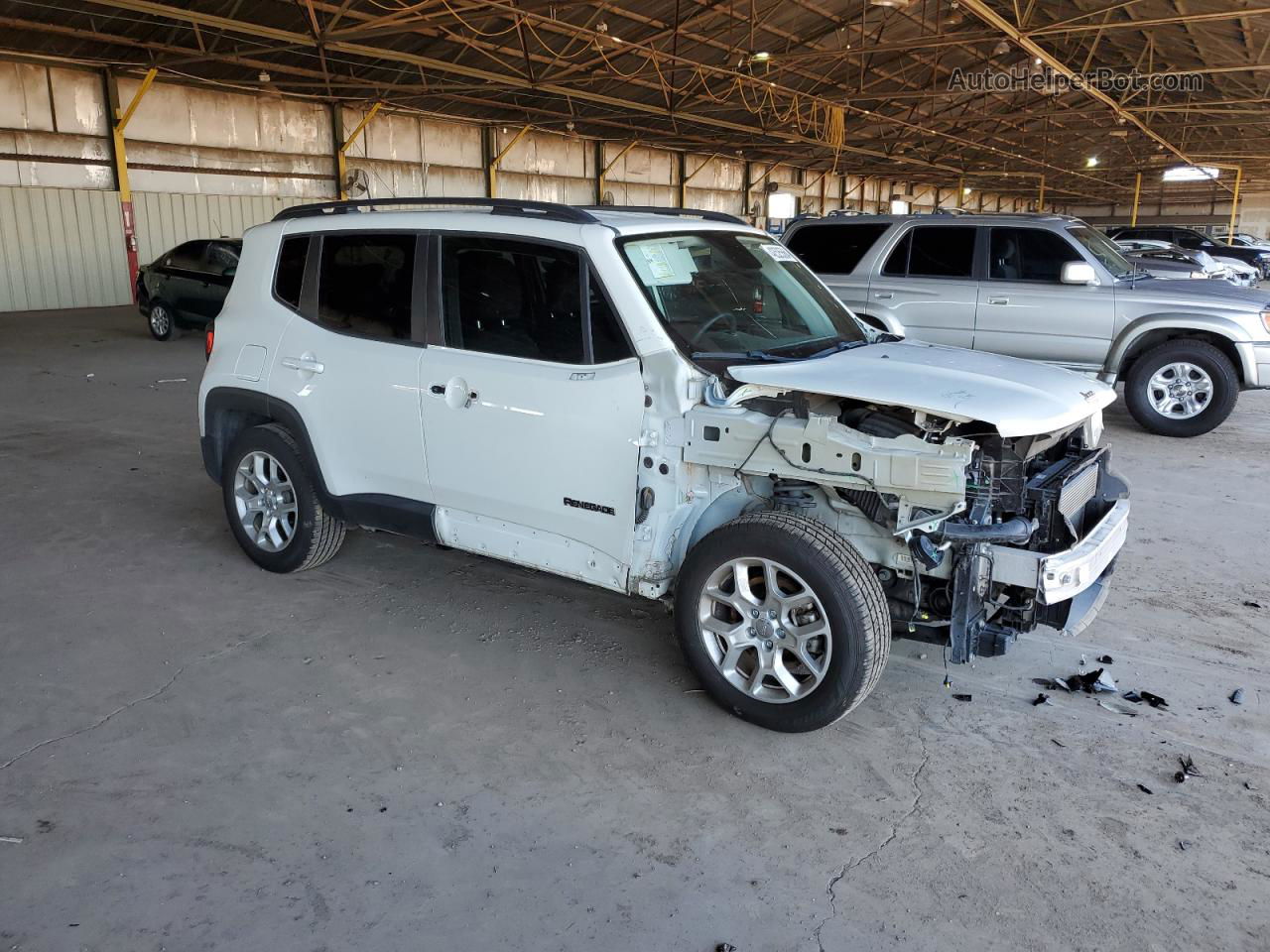 2018 Jeep Renegade Latitude White vin: ZACCJABB0JPH88627