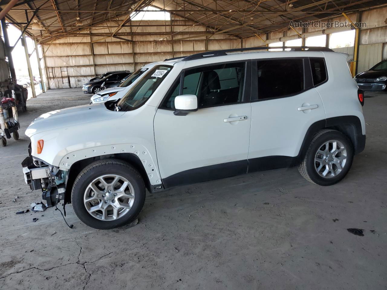 2018 Jeep Renegade Latitude White vin: ZACCJABB0JPH88627