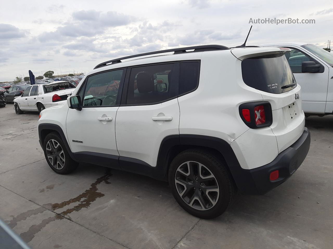 2017 Jeep Renegade Latitude White vin: ZACCJABB1HPG21557